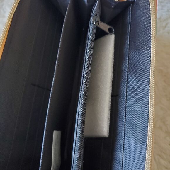 Women's Tribal Print Pink / Blue - Picture 4 of 5